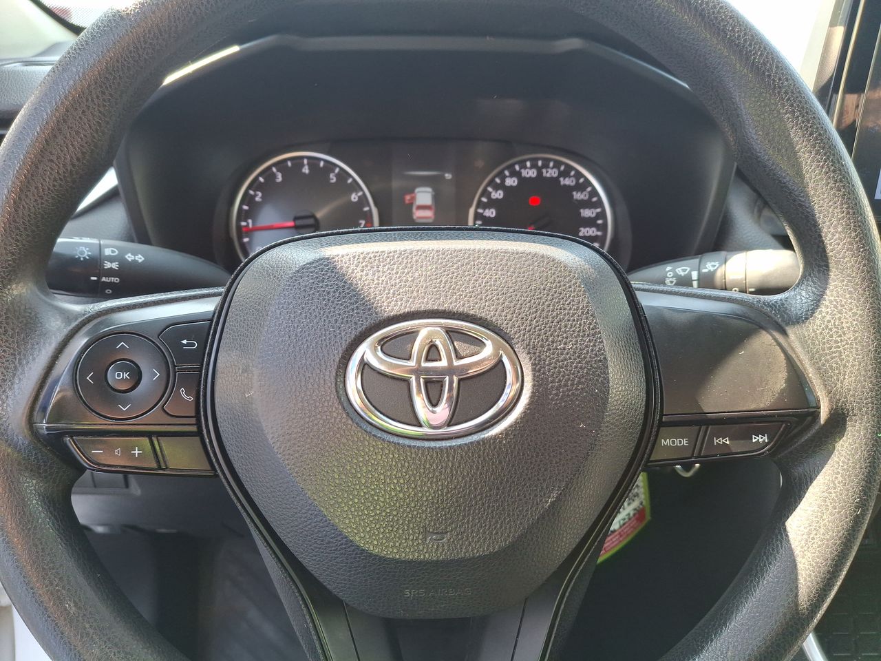 TOYOTA - 25