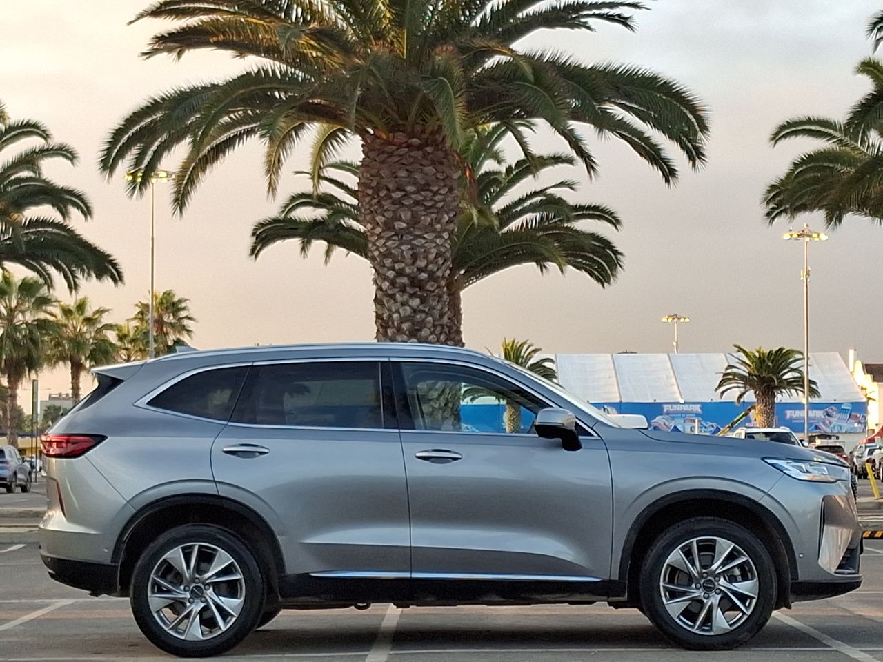 HAVAL - 8