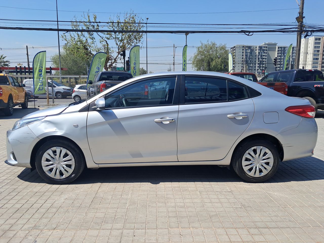TOYOTA - 4