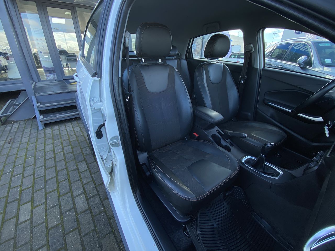 CHERY - 32
