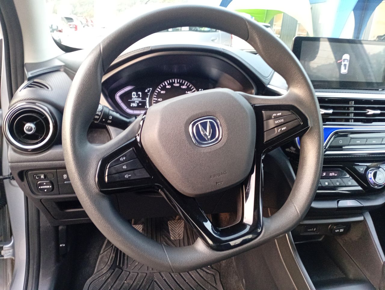 CHANGAN - 18
