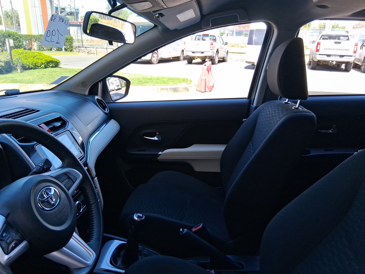 TOYOTA - 8