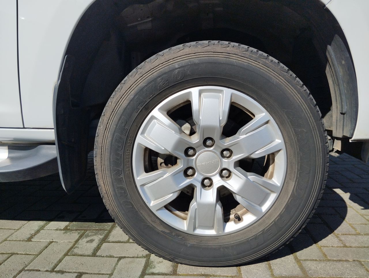 MAXUS - 17