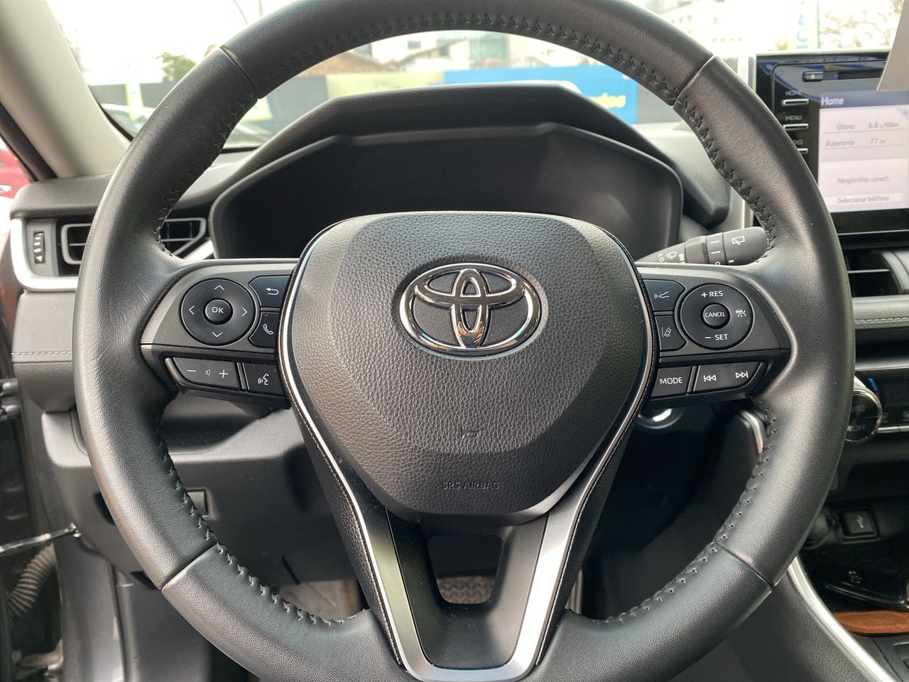 TOYOTA - 24
