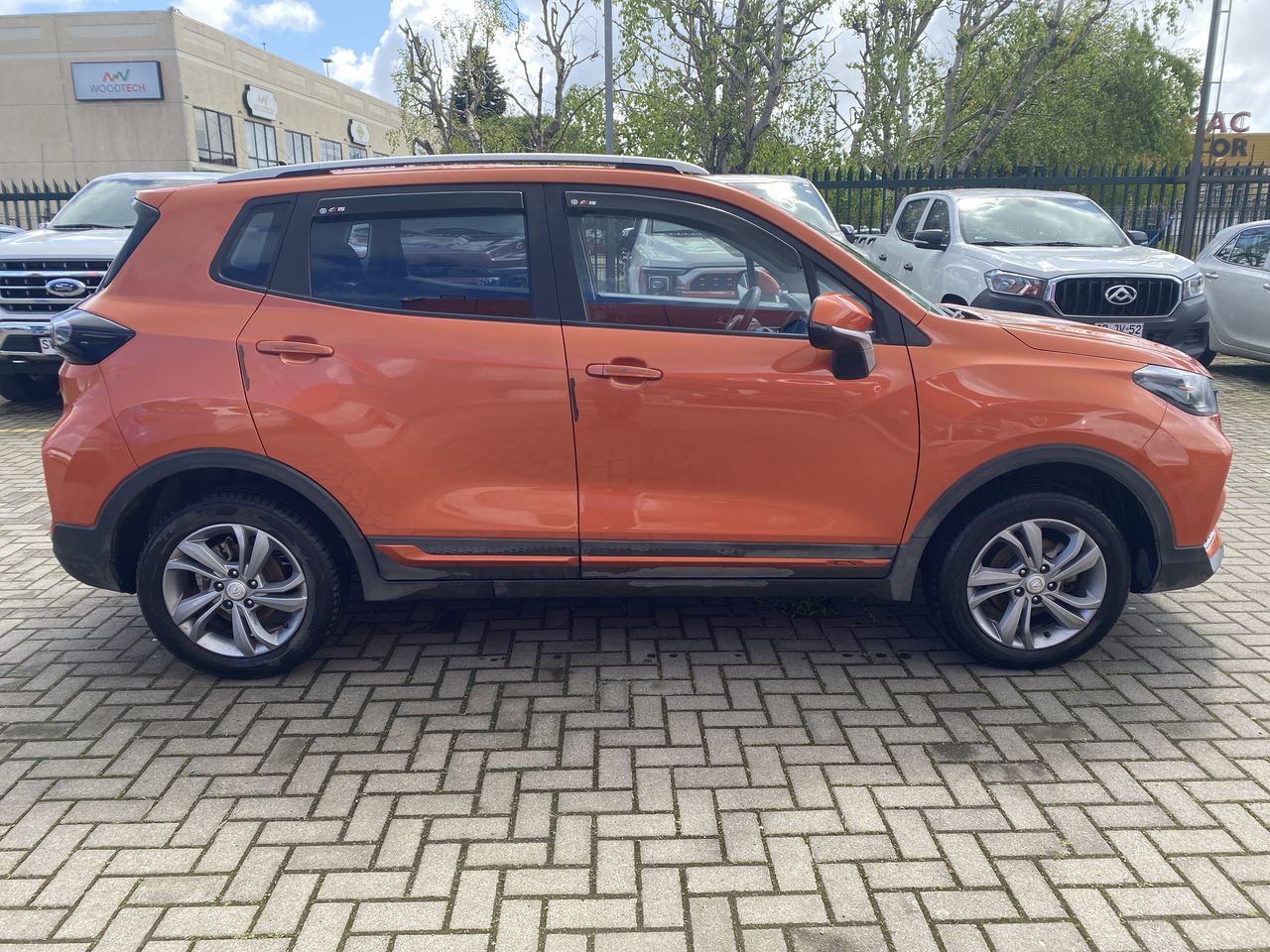 CHANGAN - 8