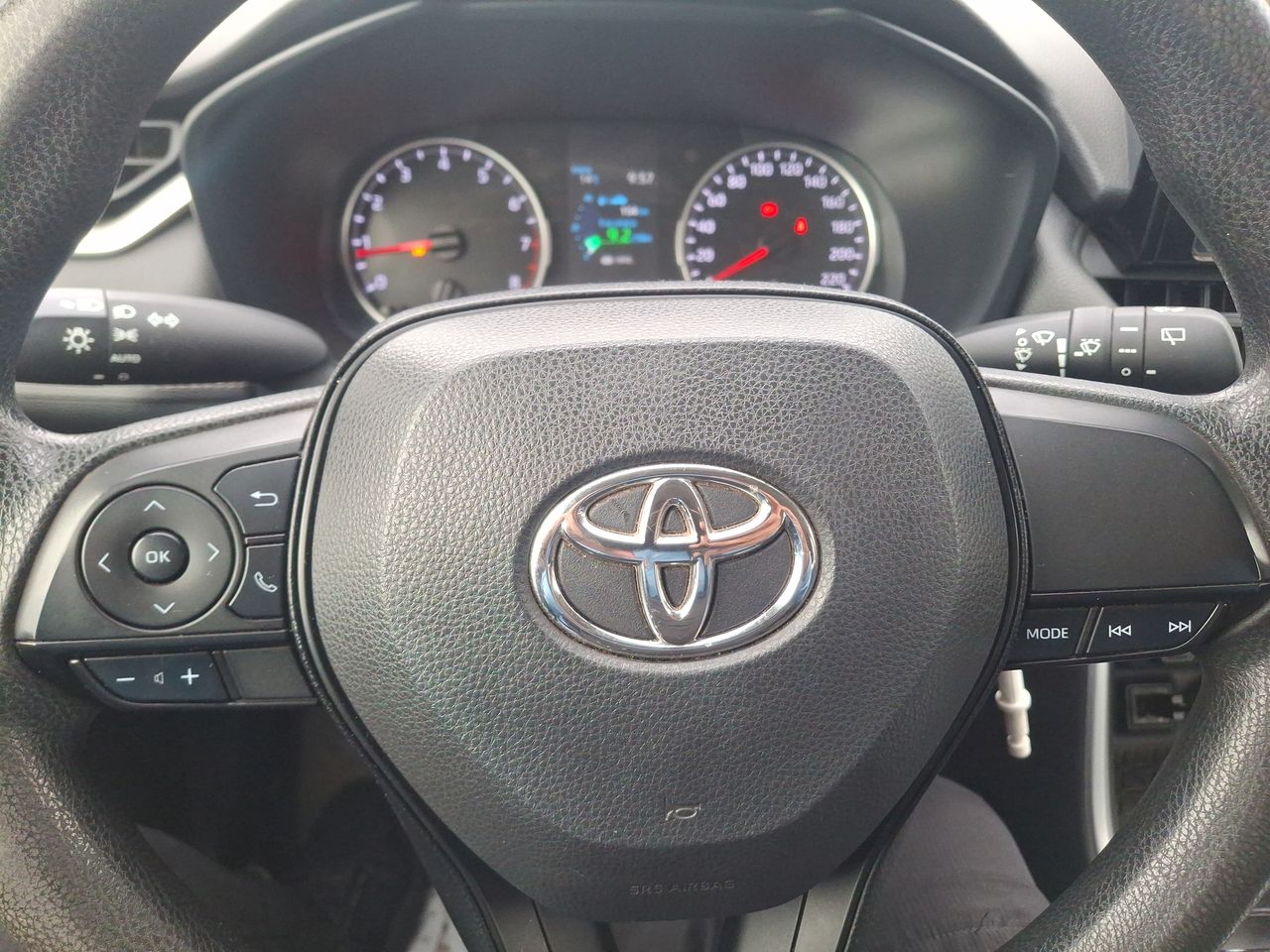 TOYOTA - 23