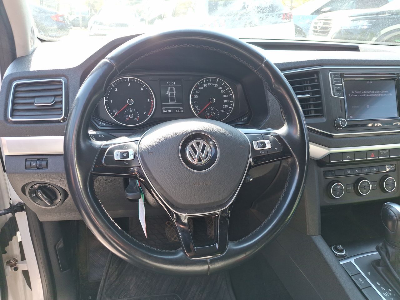 VOLKSWAGEN - 26