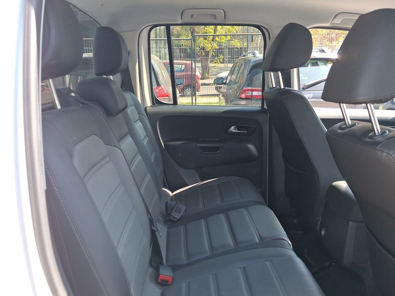 VOLKSWAGEN - 35