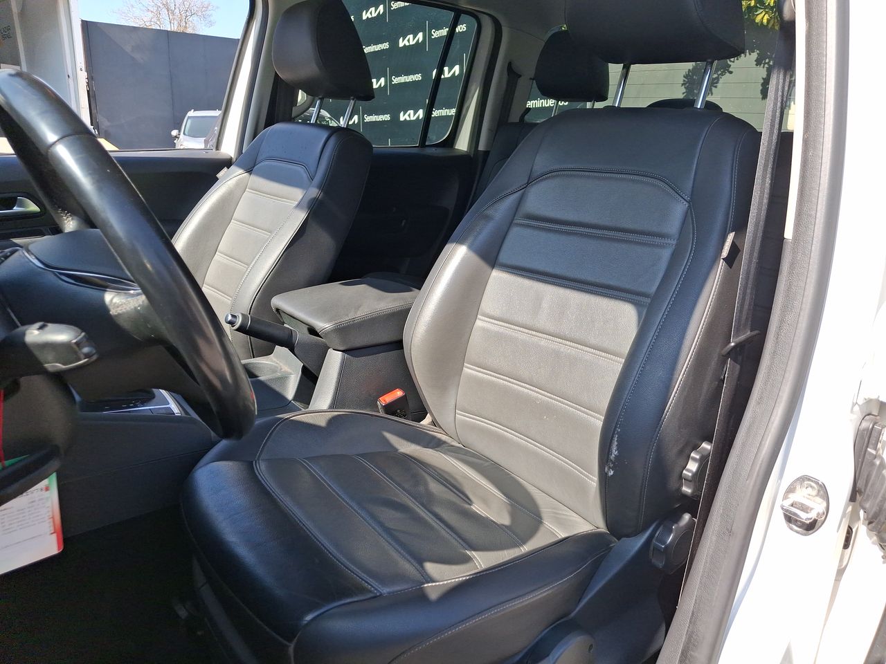 VOLKSWAGEN - 25