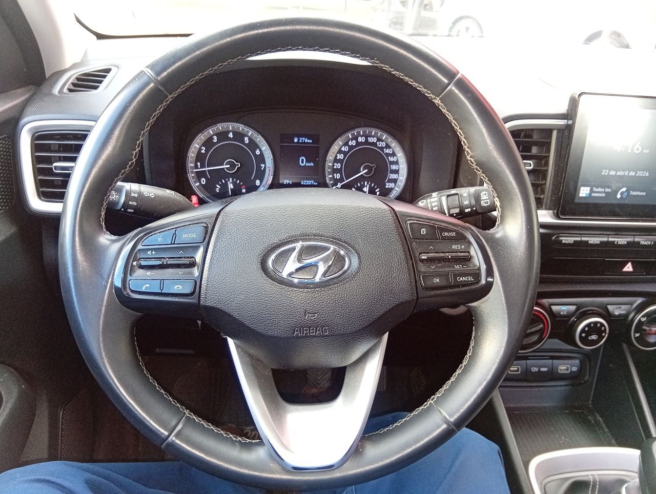 HYUNDAI - 21
