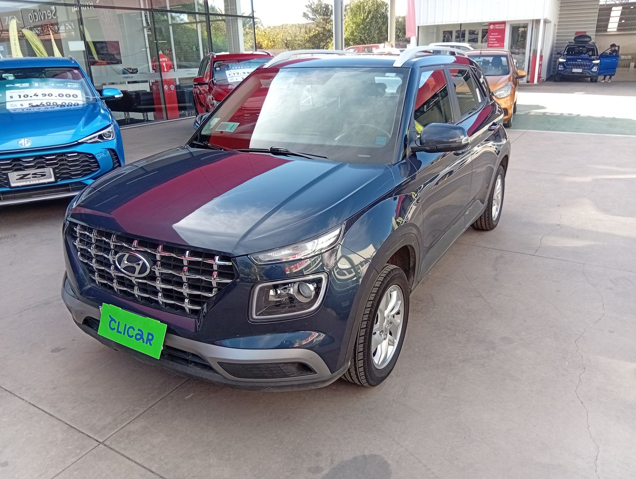 HYUNDAI - 3