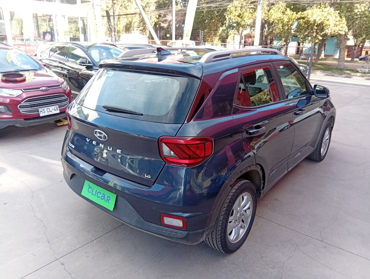 HYUNDAI - 7