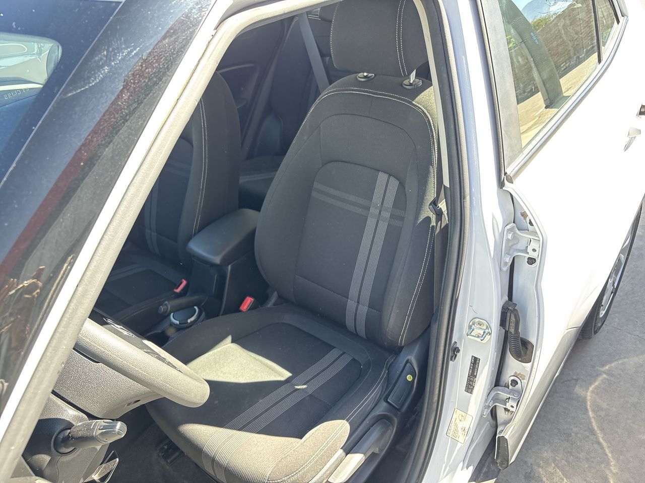 HYUNDAI - 21