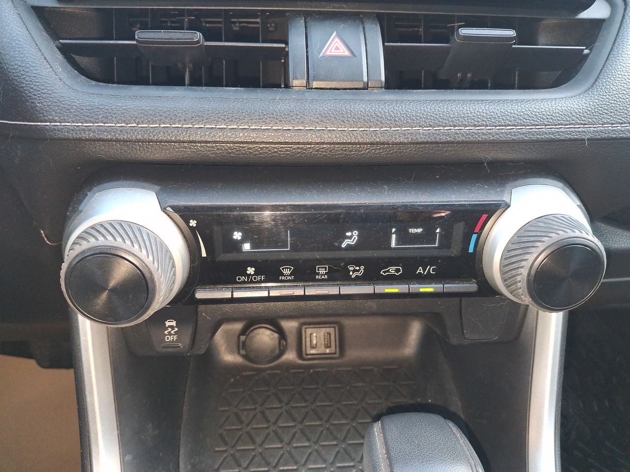 TOYOTA - 22