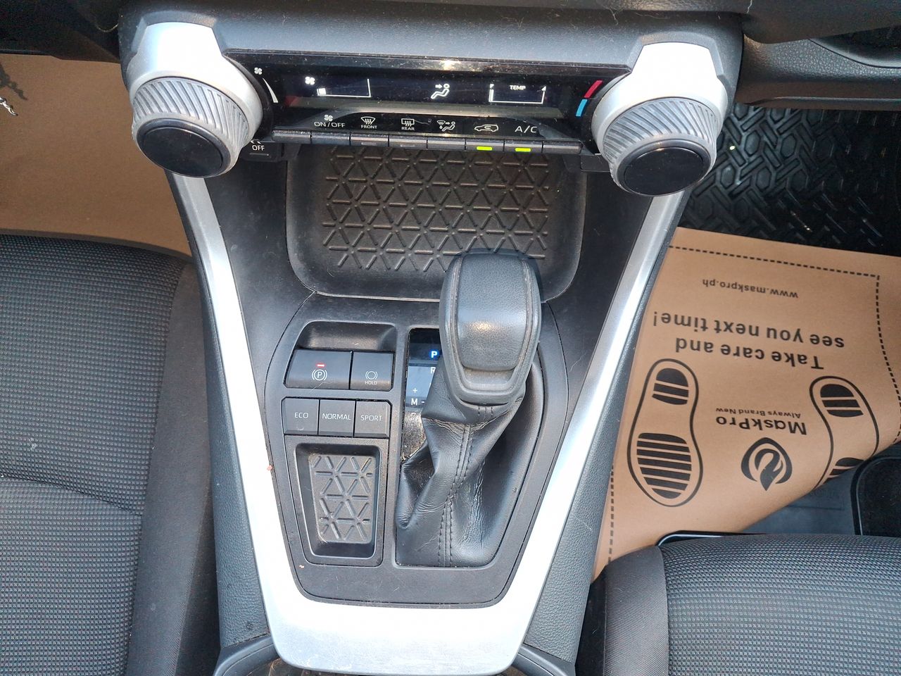 TOYOTA - 23
