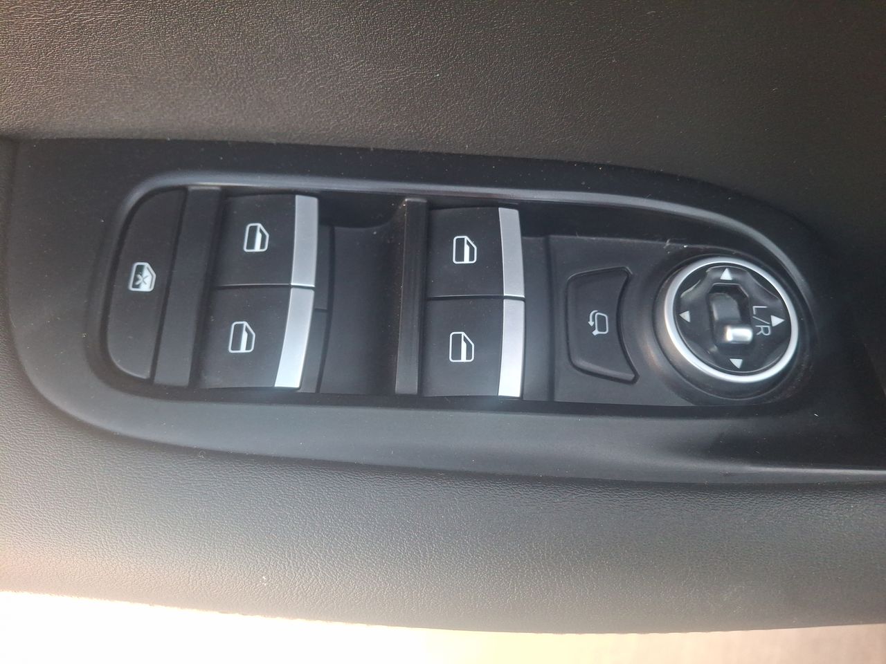 CHERY - 22