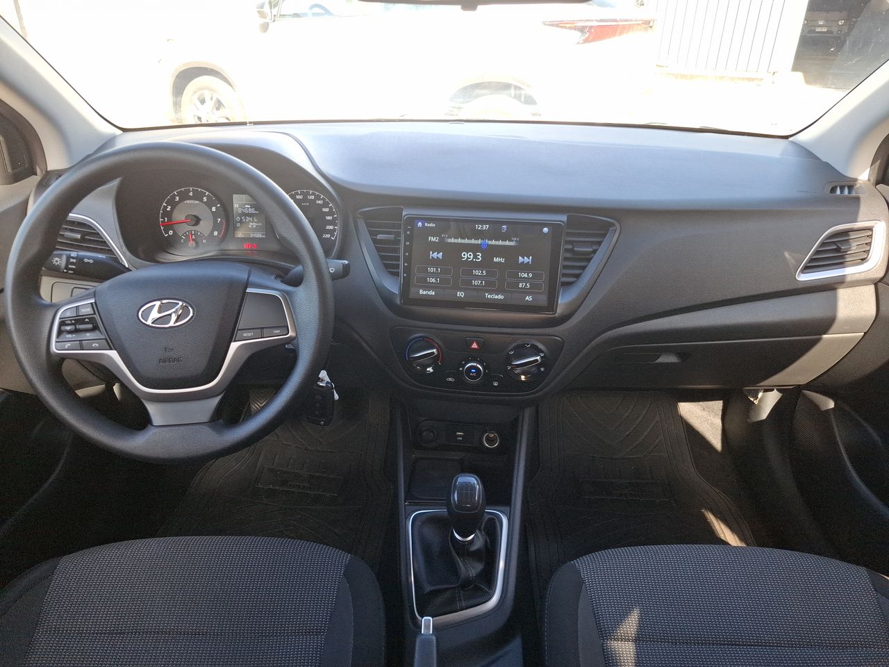 HYUNDAI - 31