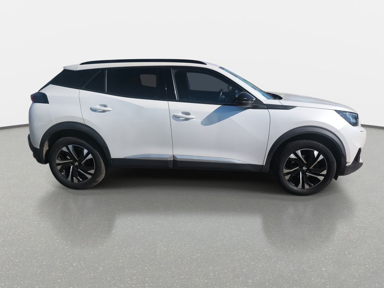 Peugeot 2008 — foto 9 de 33