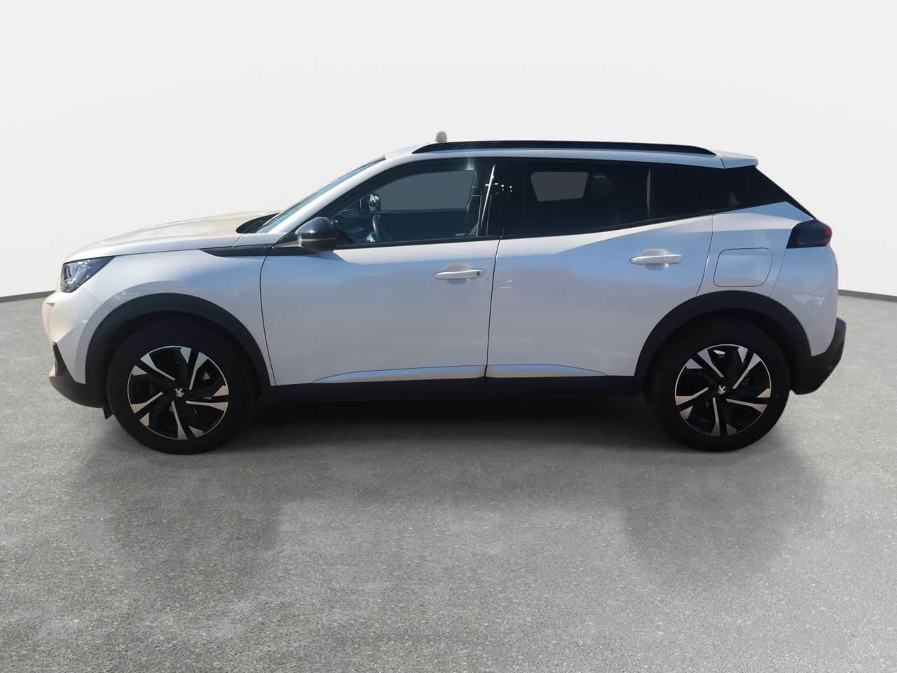 Peugeot 2008 — foto 5 de 33