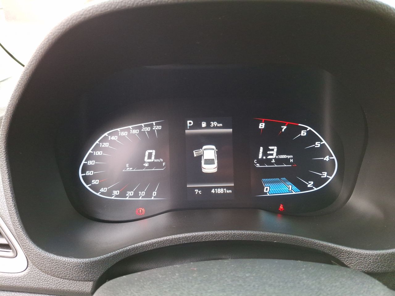 Hyundai Accent — foto 28 de 36