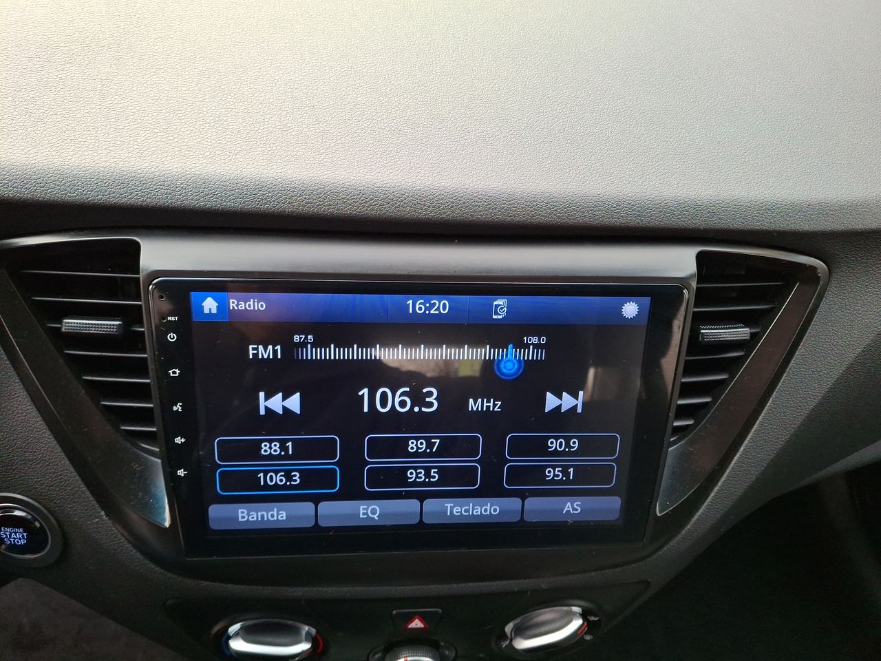 Hyundai Accent — foto 29 de 36