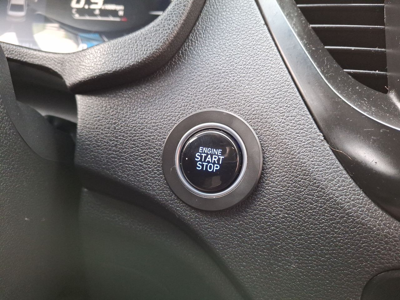 Hyundai Accent — foto 36 de 36