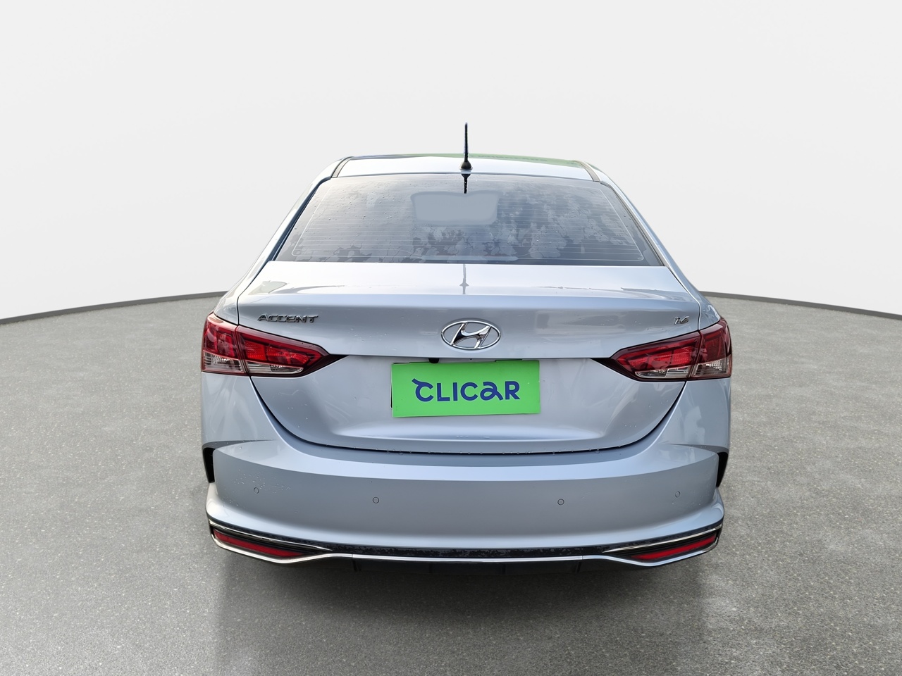 HYUNDAI - 6
