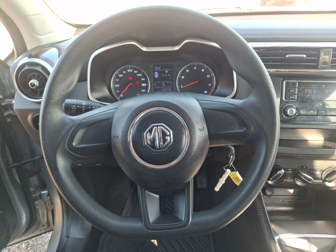 MG Zs — foto 16 de 21
