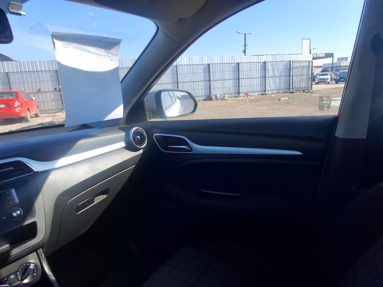 MG Zs — foto 3 de 21