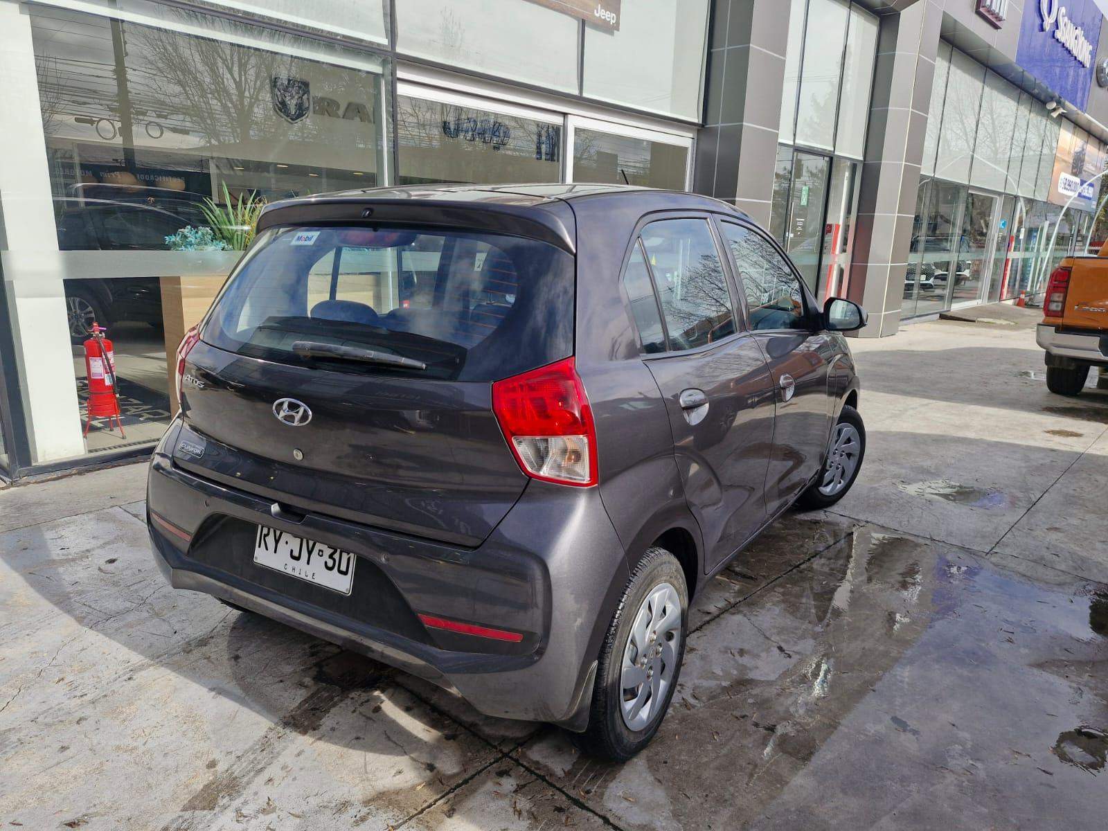 HYUNDAI - 3