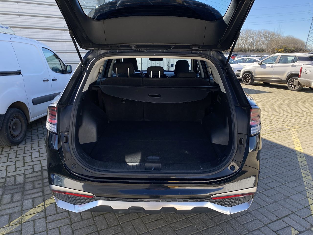 KIA Sportage — foto 23 de 36