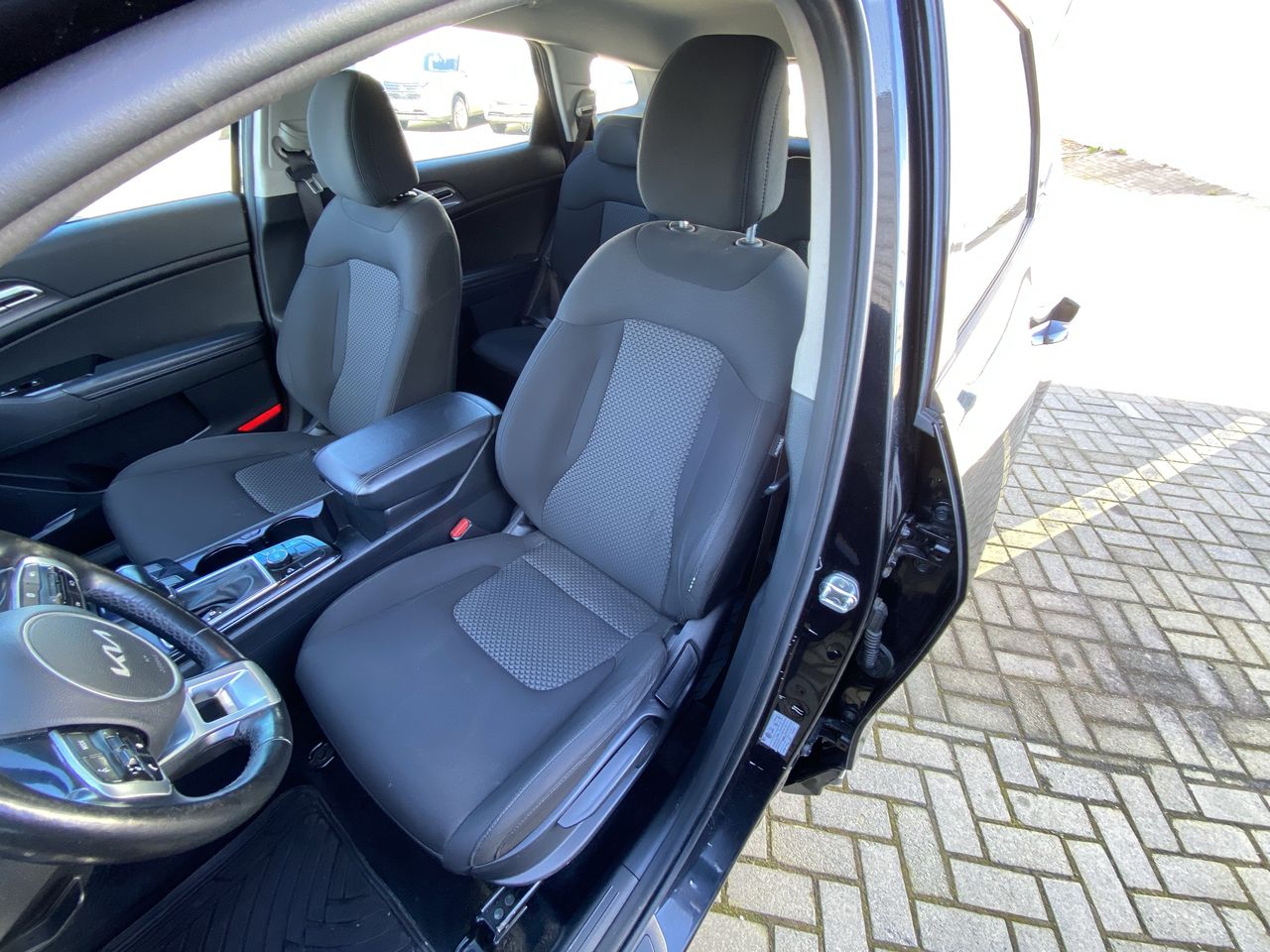 KIA Sportage — foto 26 de 36