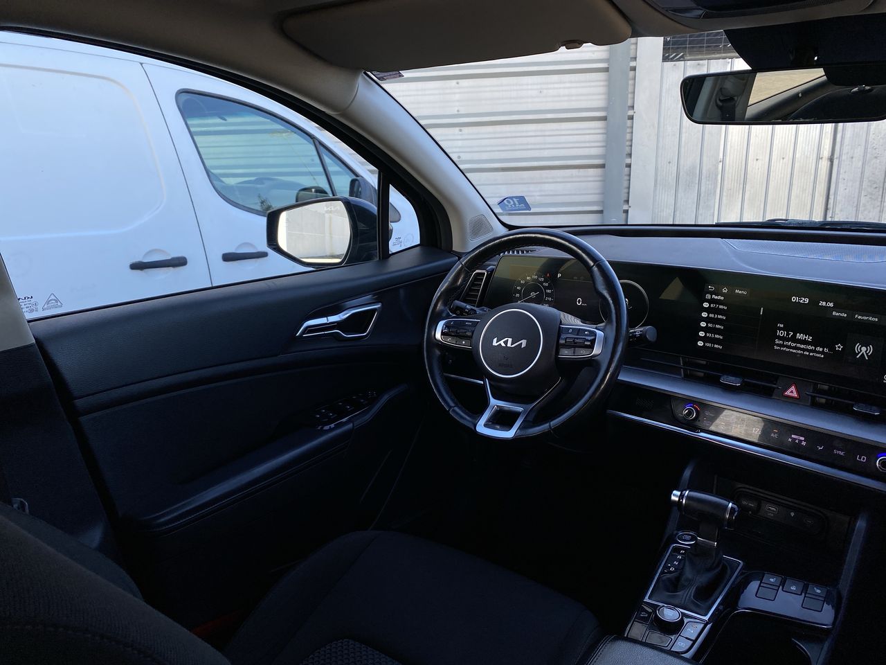 KIA Sportage — foto 17 de 36