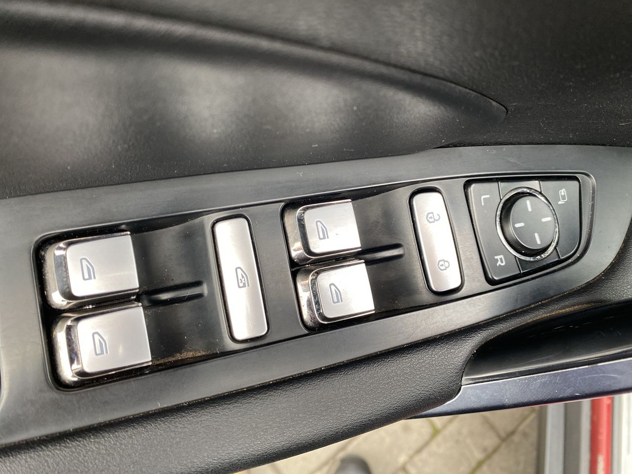 GEELY - 22