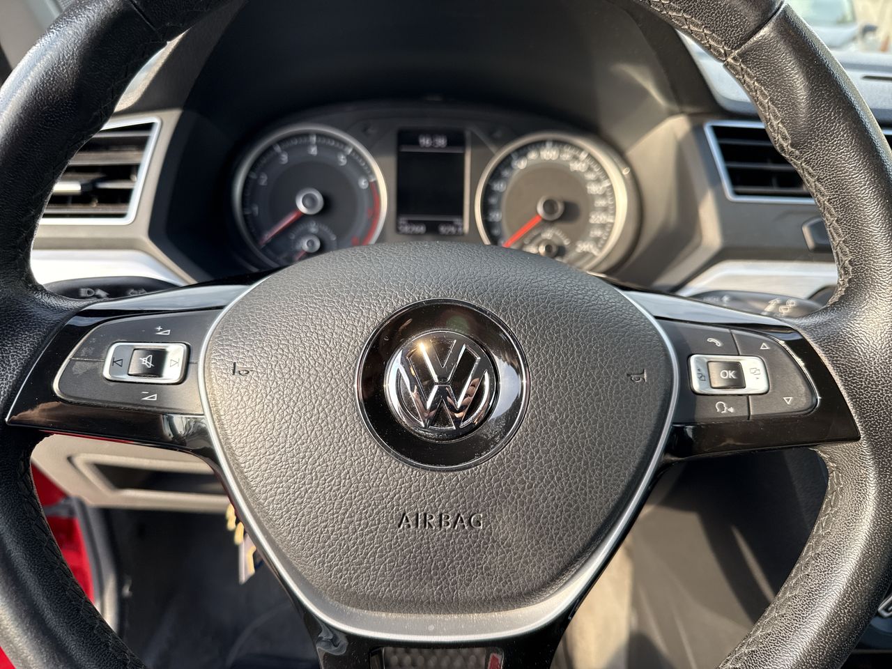 Volkswagen Gol — foto 27 de 34