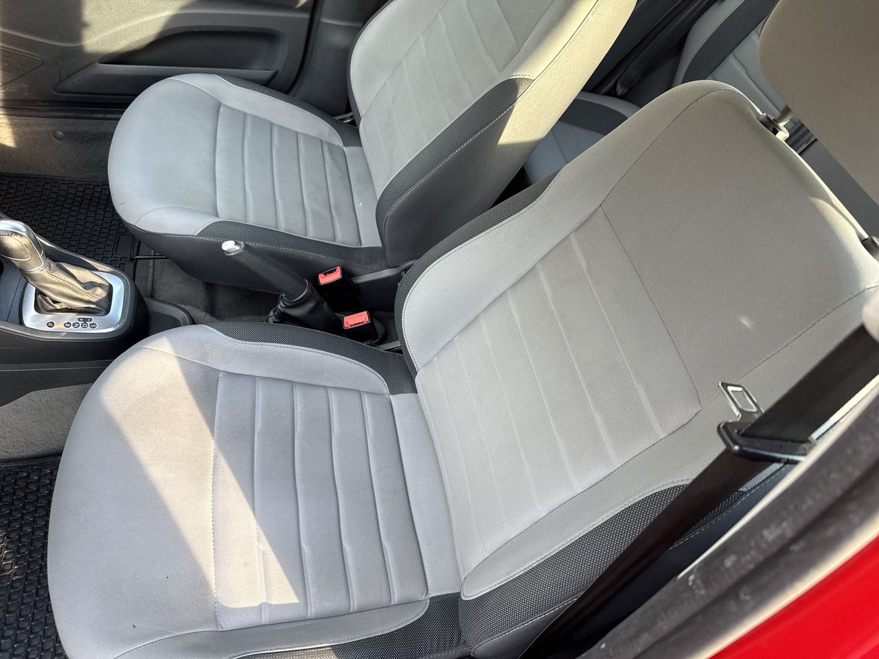 Volkswagen Gol — foto 25 de 34
