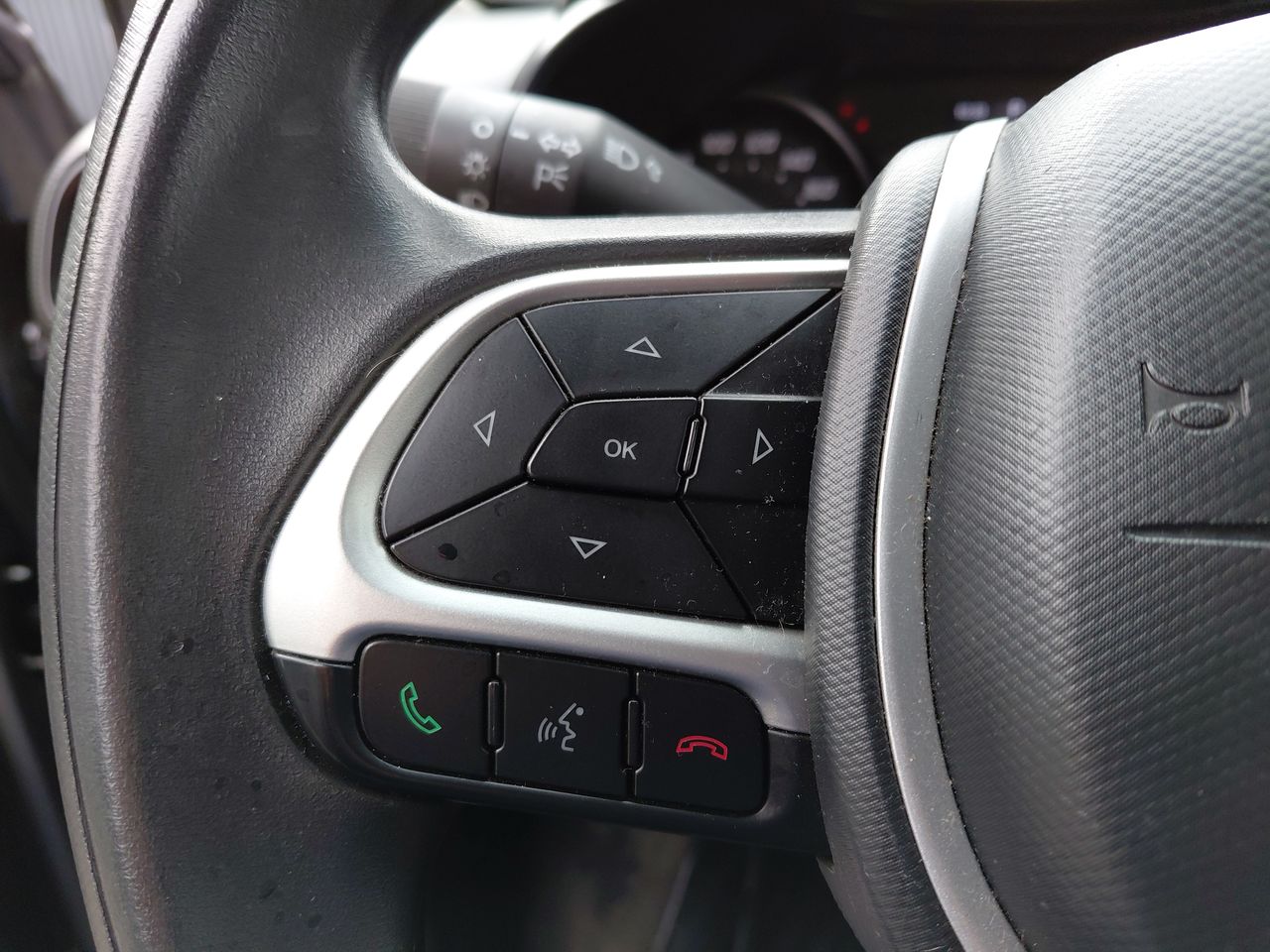 Fiat Cronos — foto 25 de 34