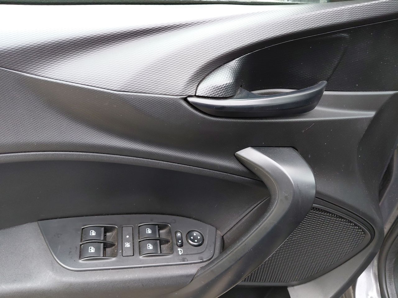 Fiat Cronos — foto 21 de 34