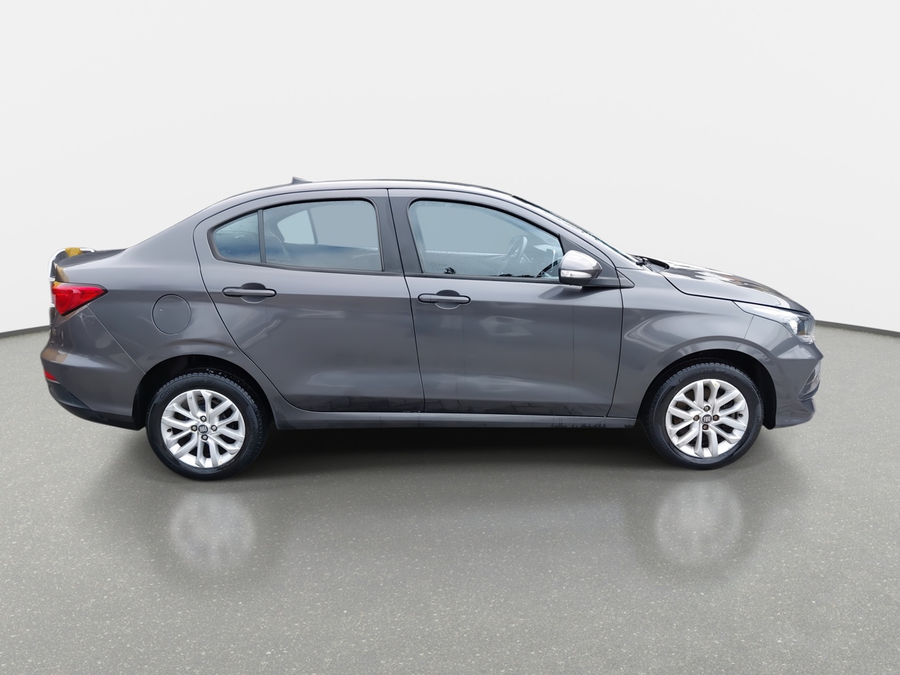 Fiat Cronos — foto 9 de 34