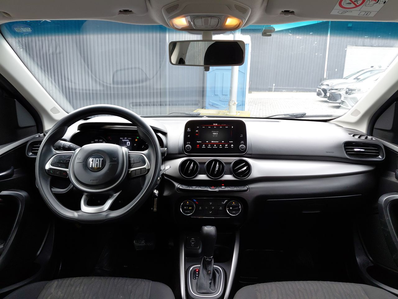 Fiat Cronos — foto 10 de 34