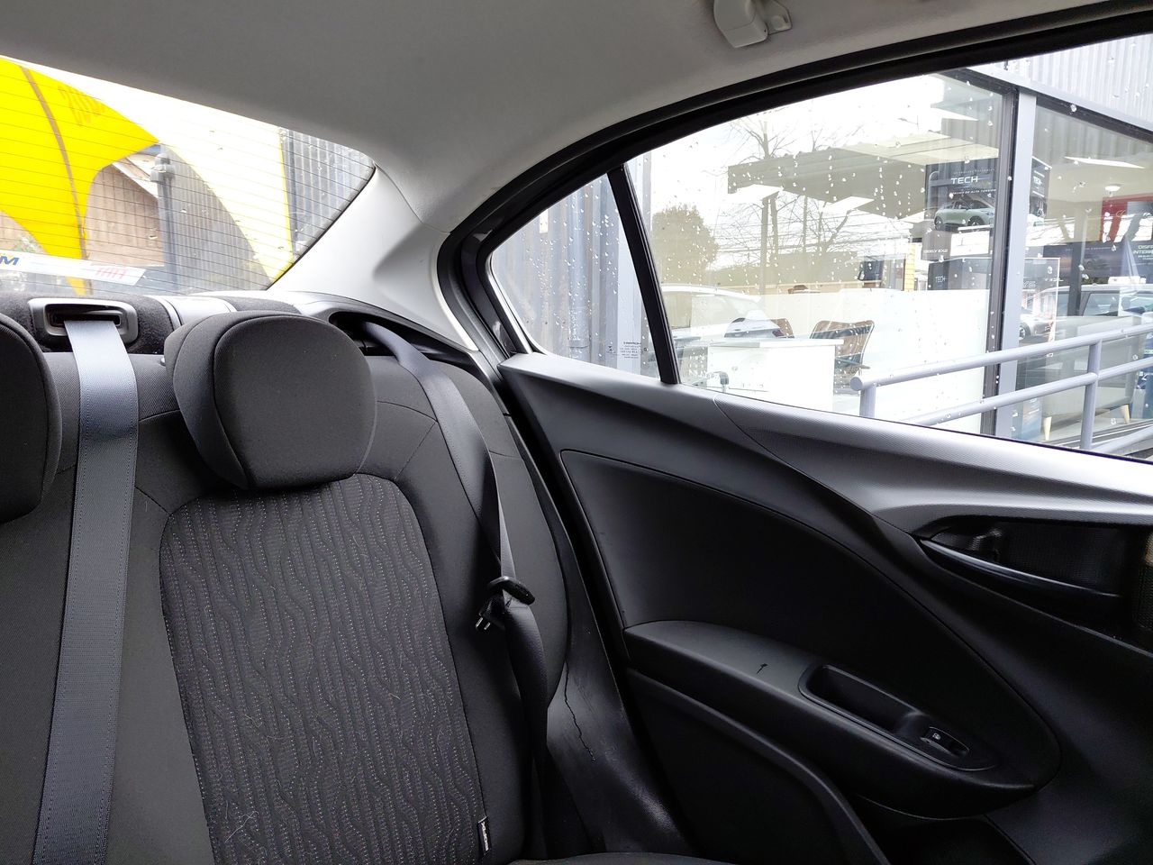 Fiat Cronos — foto 14 de 34