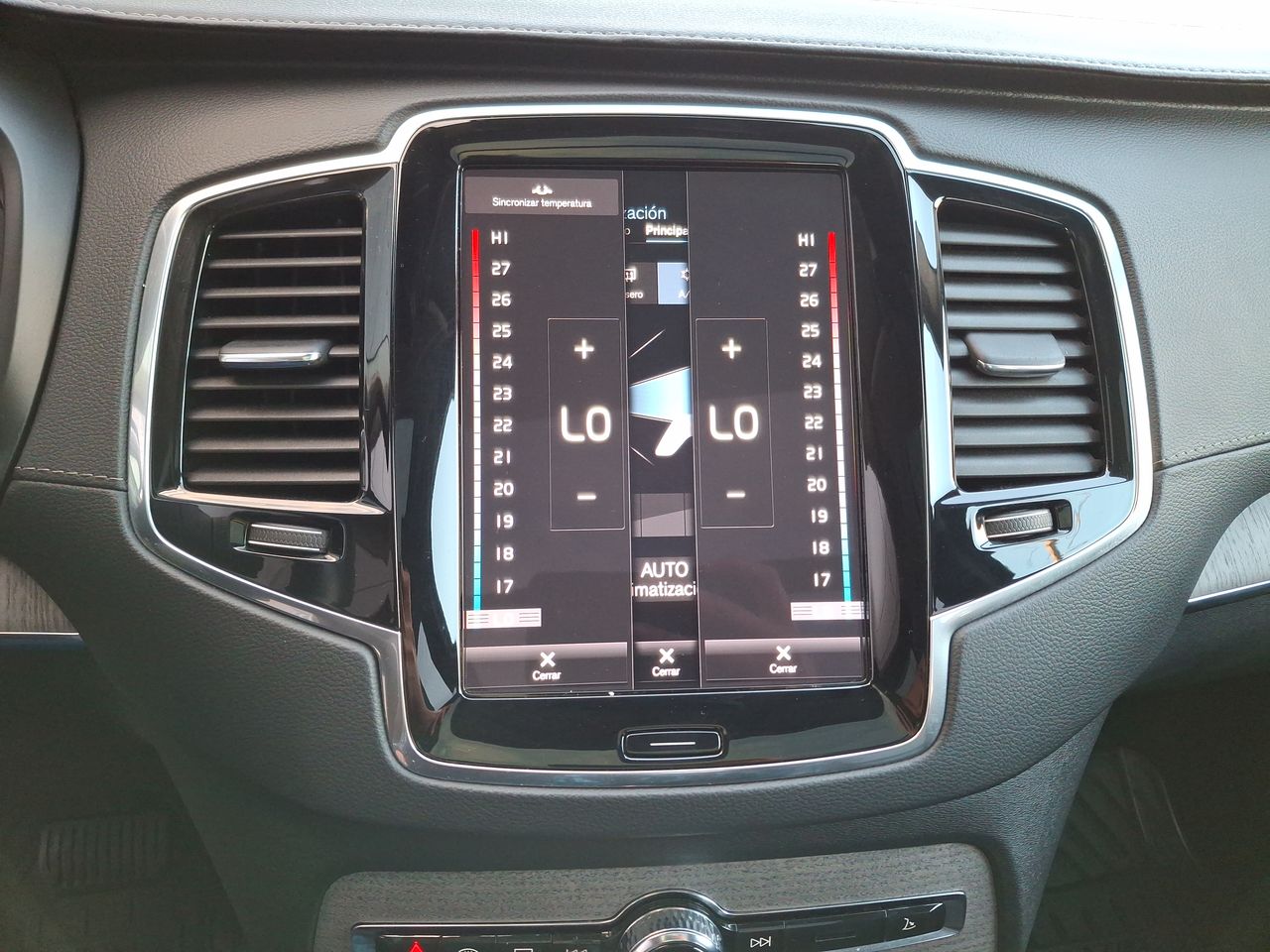 VOLVO - 28