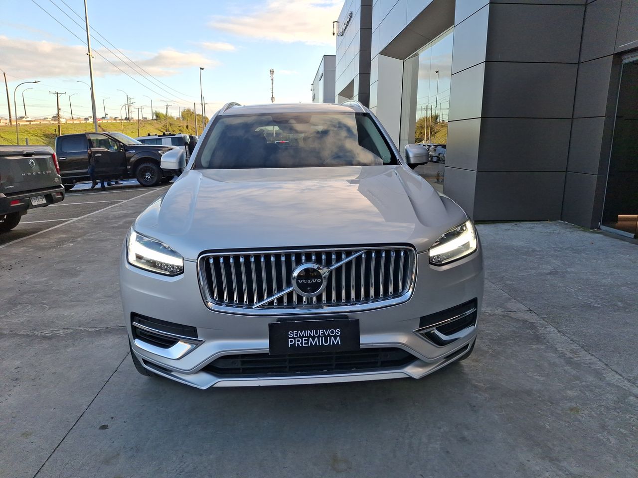 VOLVO - 2