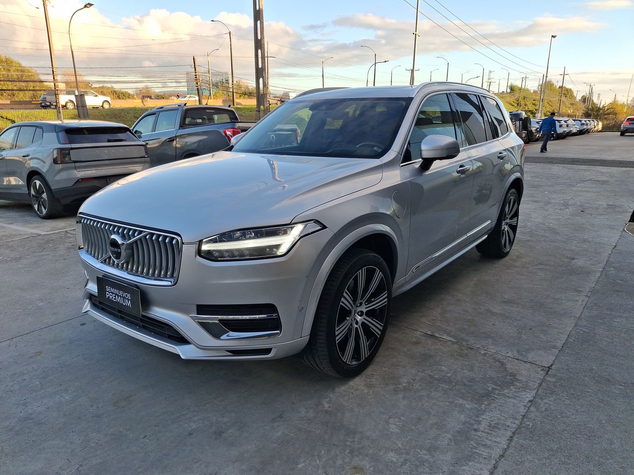 VOLVO - 3