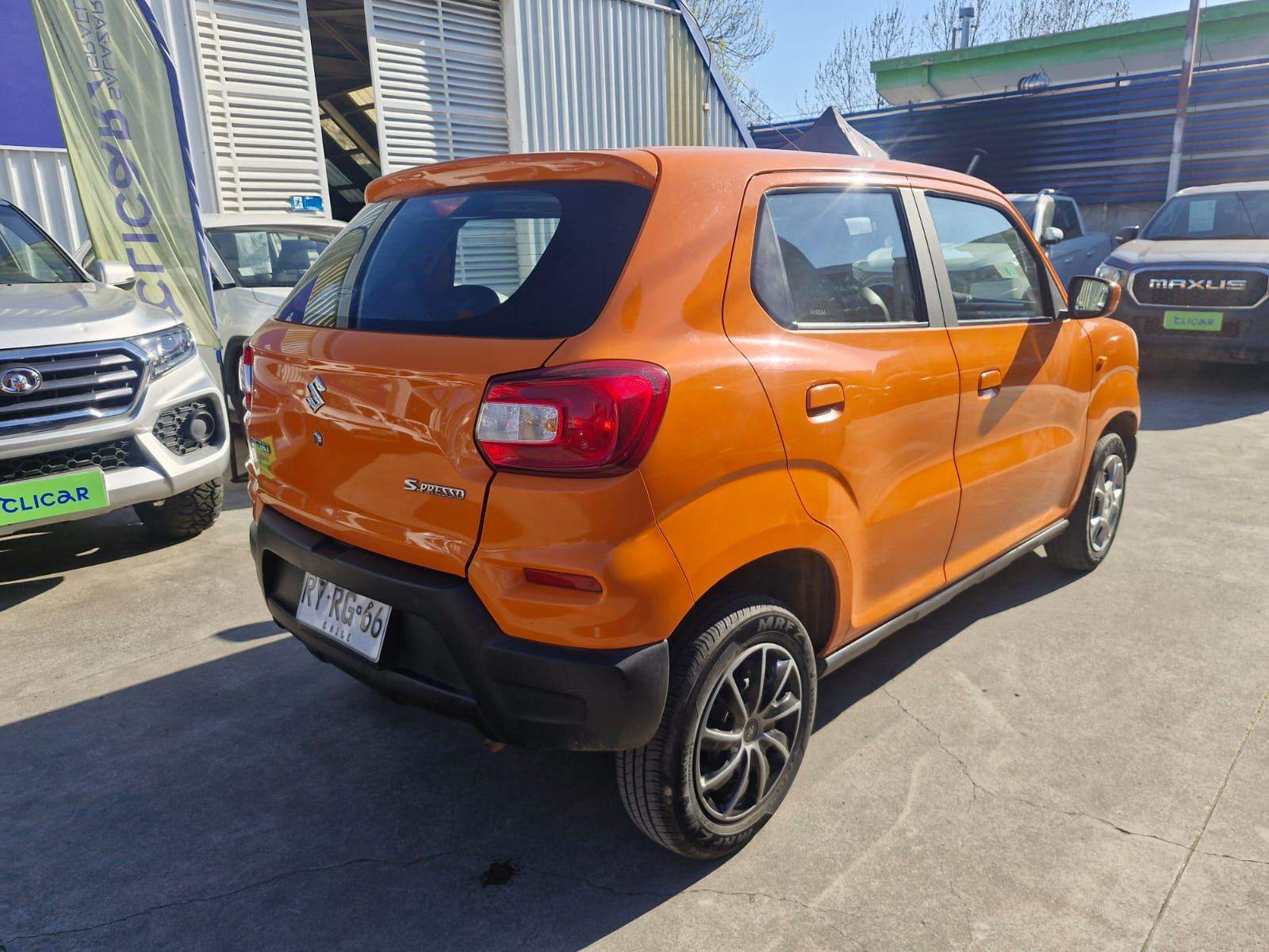SUZUKI - 4