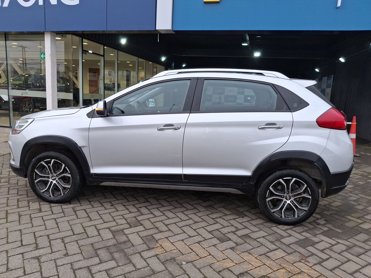 CHERY - 4
