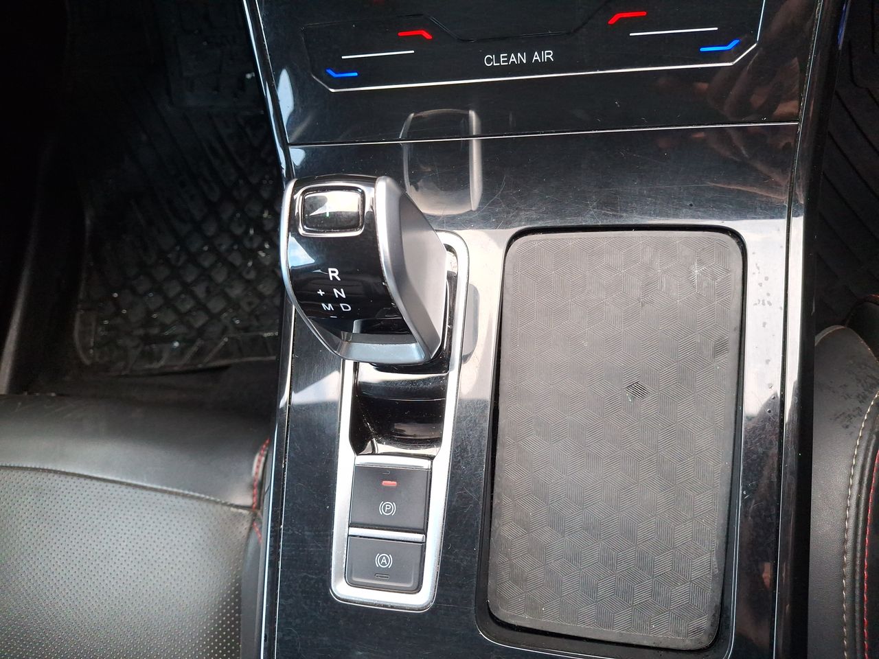 Chery Tiggo 7 Pro — foto 23 de 27