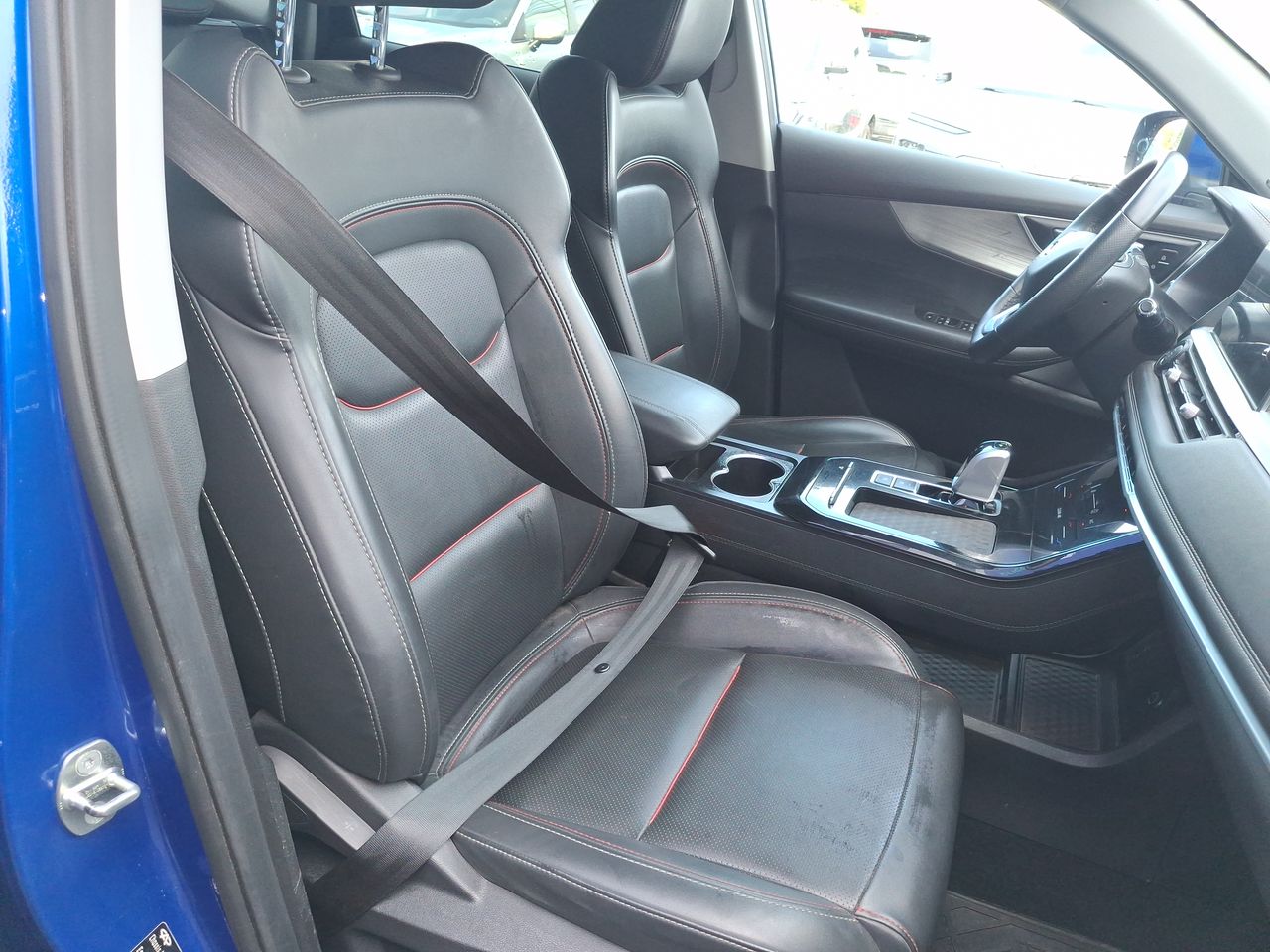 Chery Tiggo 7 Pro — foto 25 de 27