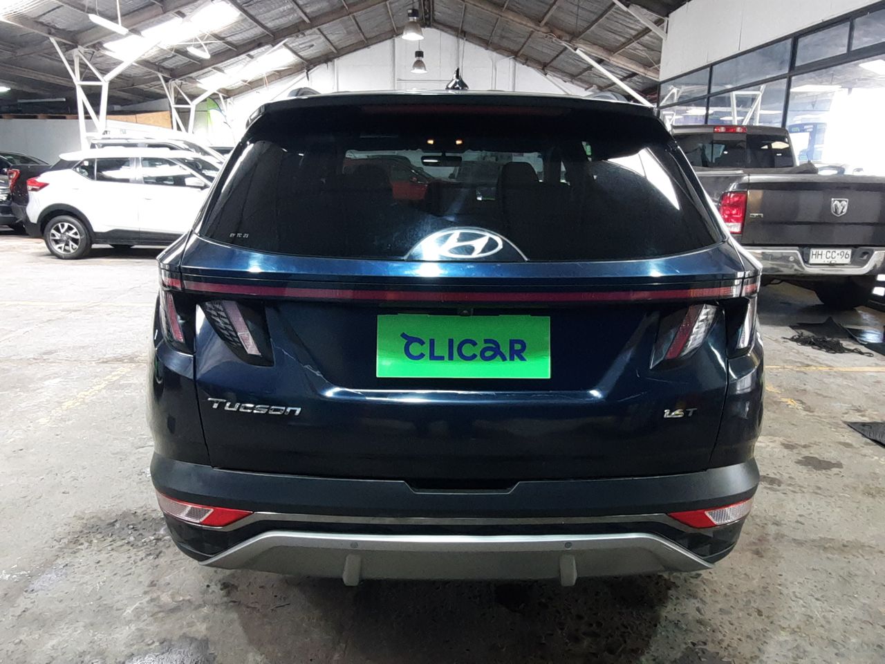 HYUNDAI - 6