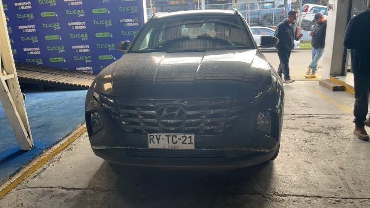 HYUNDAI - 2